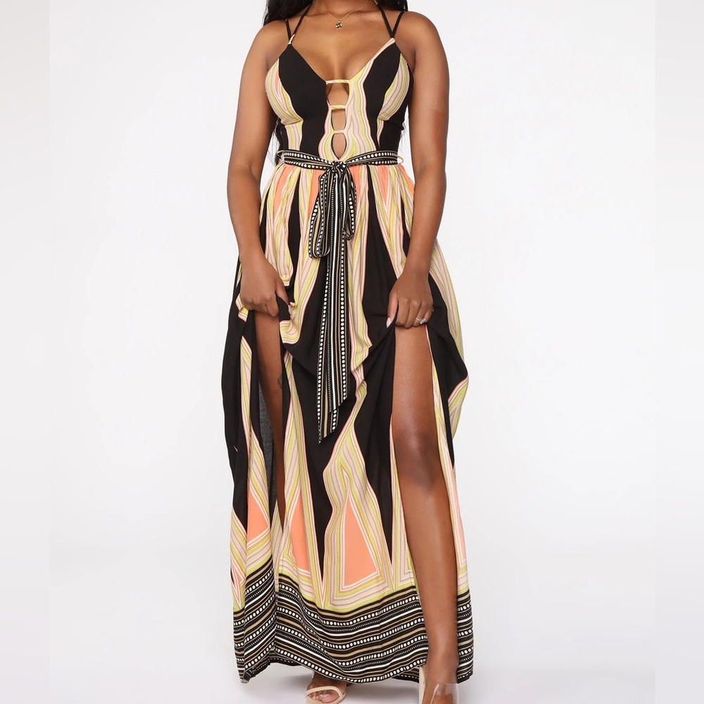 NWT FASHION NOVA Out For Brunch Maxi Dress - Black/Yellow